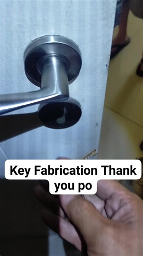Naputol susi ni sir. Ginawan ng bago. Available residential and commercial. #Lostkey #keyfabrication #doorlockout #Jkklocksmith #locksmith #steelcabinet #lockinstallation #lockamithnearme | JKK Locksmith Services