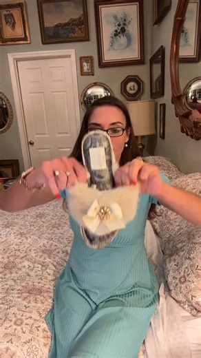 Sneak peek alert! A few moments from my LIVE. Tune in LIVE for the full experience.#tiktoklive #livehighlights @Heidi Gardner @Heidi Gardner @HiltonHeadHeidi #heidigardner #heidigardners #heidigardnerhhi