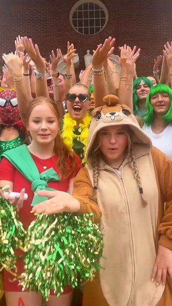 ALL OUT AGD ❤️💛💚 #agd #alphagam #recruitment #rushtok #dance #alphagammadelta #uncw #wilmington #redbuffandgreen #alloutagd