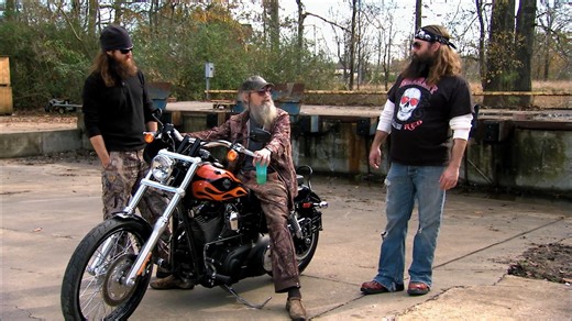When Willie buys a motorcycle Jase decides he is going through a midlife crisis, which somehow leads to the three Robertson brothers competing to find out who is the "best" brother. | Duck Dynasty