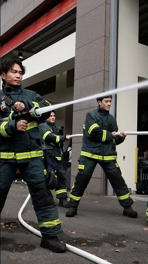 🔥音樂劇《火神的眼淚》全台巡演！滅火器楊大正震撼獻聲 是元介首挑反派角色 羅美玲破格演出震撼全場！🔥#火神的眼淚音樂劇#高空救援 #六大謎團#北中南巡演 #消防英勇之歌#打火英雄#必看音樂劇#故事工廠