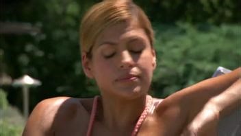 Eva Mendes : Un Désir Voluptueux à Travers le Regard | Chezcathy