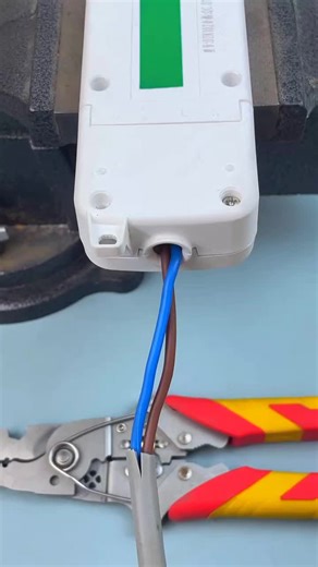 Understanding Electrical Work in Electronic Music