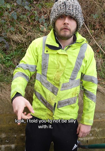 Ben learns how to use a drill 😅 @Tommy Beesley #bensworld #fyp #viral #comedy