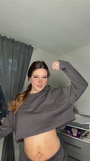 Michelle_piercinggirl_ (@michelle_piercinggirl_)’s videos with ICE SPICE SPONGEBOB BIG GUY - MemeScreens