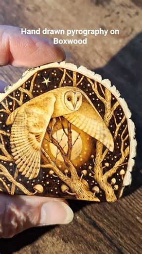 Pyrography Art Keepsakes # houseofthegreenlady on etsy # hug-the-tree Pyrography on Facebook.