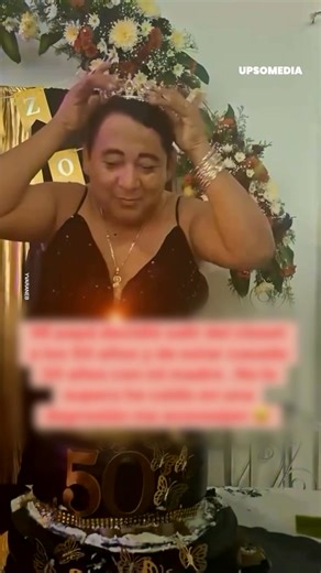 C'était un secret qu'il a gardé pendant longtemps et maintenant il a eu le courage de le montrer. | Jeux d'enfants