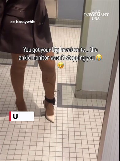 📱 MISUNDERSTANDING GOES VIRAL 🔴 A Chicago salon owner’s “ankle monitor” sparked speculation online. 🎤 It turned out to be a microphone pack for a live TV segment. ⚠️ A reminder of how fast misinformation spreads. #Breaking #ViralMoment #ChicagoNews #MediaLiteracy #TheInformantUSA