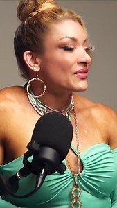 🔥LEGENDS OF BODYBUILDING… Shawn Ray!🔥 Shawn Ray is a living legend in the world of bodybuilding. A Hall of Fame athlete, he stood out as one of the top contenders during what many consider the most competitive era in the sport’s history. 📺—> on YouTube @wolfpak.official 🐺 Welcome to LEGENDS, a multi-part series on WOLFpak TV celebrating the icons of bodybuilding. Hosts Shawn Ray and Wendy Fortino take you on a journey through the silver and golden eras of bodybuilding, featuring legendary fi