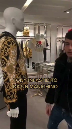 Tony Effe vs manichino🤣#tonyeffe