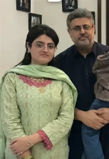 Dua Zahra Celebrates 1K YouTube Followers with Family