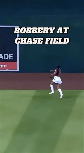 HOME RUN ROBBERY! Outfielder Stuns with Epic Catch at Chase Field!#baseball #wbc