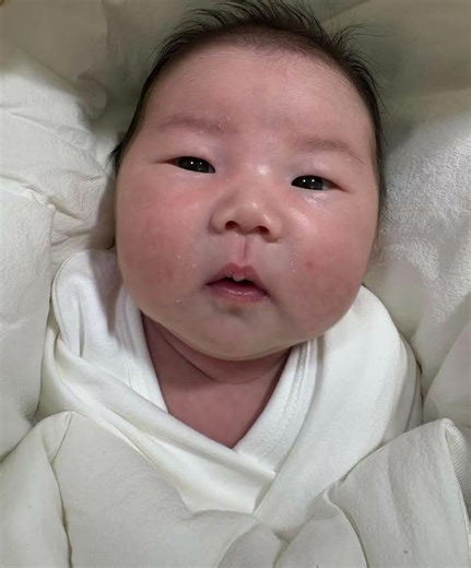 생후 14일, 이서 또 레벨업했어요
