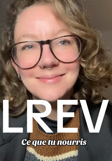 Vidéos de La réponse est en vous (@lareponseestenvous) avec son original - La réponse est en vous
