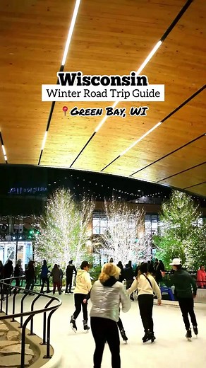 Wisconsin Winter Road Trip Green Bay, WI If you're looking to get away this Winter- Green Bay, WI is the perfect weekend road trip! @Discover Green Bay 1. Stay at the Hotel Northland This beautifully restored historic hotel was built in 1924 and is located right in the heart of downtown Green Bay. 2. Fancy Dinner at Bleu Restaurant I got the Lobster Roll and Frites and loved it! It's on the smaller size, so it's perfect to share as an appetizer. Mike got the Pan Seared Ribeye Steak with Frites. 