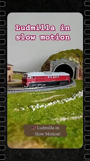 🚂 Ludmilla in Slow Motion! CSD BR 130 Diesel Power on H0 Scale Layout Satisfying Train Shots 🎥