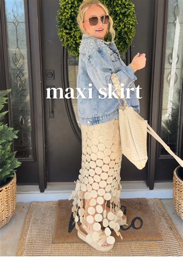 Such a fun skirt !!! #skirt #maxiskirt #midsize #tiktokshopcreatorpicks