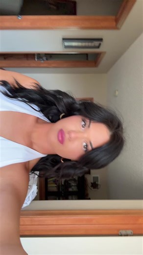 Ellie Lynn (@ellielynn12)’s videos with Forever - Barbara Mason