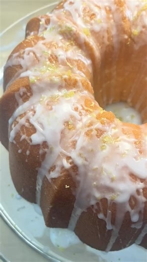 7up Cake is cool but until you’ve had 7up Cream Cheese Poundcake you haven’t lived. The magic of this cake lies in its secret ingredient: 7UP soda! The carbonation in the soda gives the cake a tender crumb and helps it rise beautifully. As you take your first bite, you’ll be greeted with a burst of tangy lemon-lime goodness that perfectly balances the sweetness. This 7up Cream Cheese Poundcake is the bomb you must try this recipe. #lemon #cake #cakebaking #7up #poundcake #bundtcake #lemoncake #7