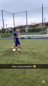 821K views · 14K reactions | Learn This Viral, Professional Footwork Skill in less than 30 mins⏳#futbol #footballskills #tutorial #viralshorts | ValentiniO back up page | Facebook