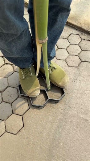 Endless Creativity! New Ways of Anti-slip Production for Concrete Pavement