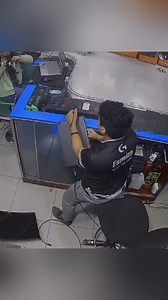 This is why you do cable management 🤡 | Instant Gaming