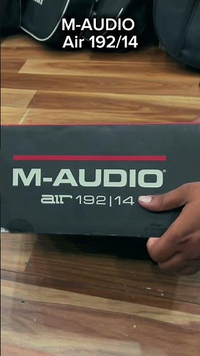 M-Audio Air 192 | 14 8-In/4-Out 24/192 USB Audio Interface