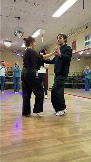 Salsa Beginner Solo Moves in Couple (with counting) #dance #salsatechnique #cubansalsa