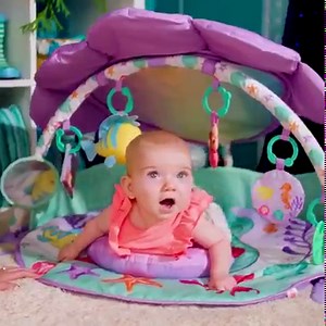 Ahhh… life’s the bubbles! Ariel’s magic dazzles and delights under the seashell with the new Twinkle Trove activity gym from Bright Starts and our friends Disney Baby. Coming soon to Walmart! | Bright Starts