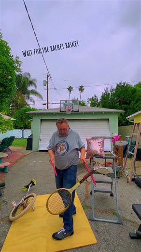 More brokenjuggler does tricks. Double rackets on a unicycle. Wait for bonus basket. #more #tricks #for #you #on #A #unicycle