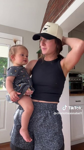 Anyone else have Disney channel flash backs??? #wizardsofwaverlyplace #selenagomez #disneychannel