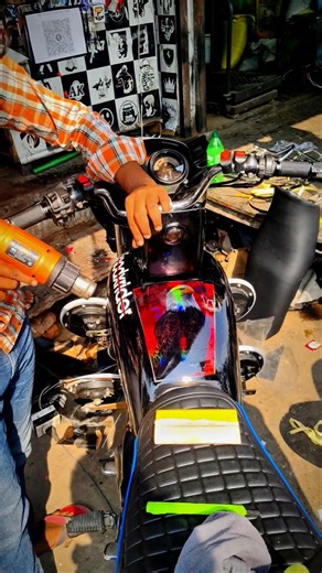 Splendor Bike Makeover | Stylish Seat + Smoke Levelling Tank | Must See!✅ modified Splendor 🫵#shorts