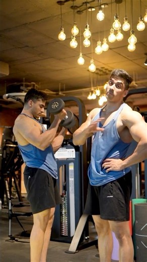 How to Properly Perform Dumbbell Bicep curls with form.