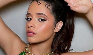 El VIDEO en el que Camila Cabello muestra uno de sus senos por accidente