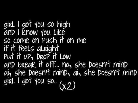 Sean Paul - She Doesn't Mind ( Lyrics )