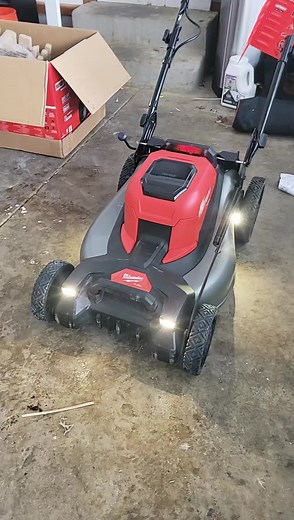 Milwaukee M18 Fuel Lawn Mower Review