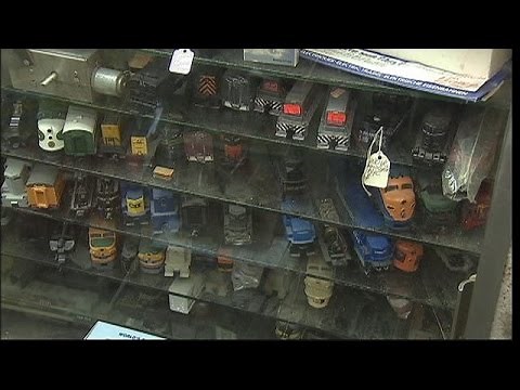 Model trains hobby alive and well at NYC shop