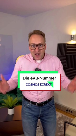 Die eVB Nummer ganz leicht erklärt! Für mehr Infos rund um unsere Kfz-Versicherung folgt diesem Kanal! #lernenmittiktok #cosmosdirekt #aufklärung #versicherungswissen #wissenswert #tipps #kfz #evb #vorsorge #autoversicherung