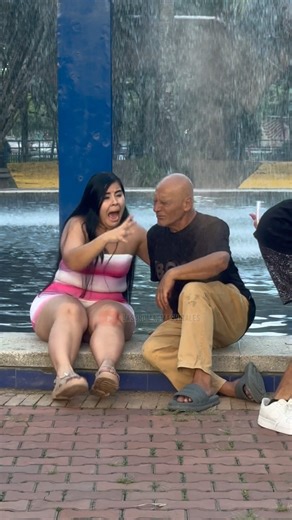 No alcance a llegar 💨😹😹 #funny #trending #youtubeshorts #viralvideo