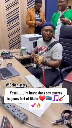 Jim jim🎵🎸🇨🇩 #sebene #musiquecongolaise #sebenstory #seben #congomusic #bassiste | Seben Story