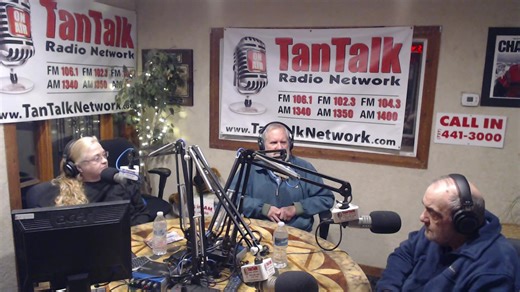 Marine Veteran Michael Couper tells stories about the Vietnam War. | The Kelly Kelly Show