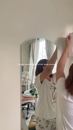 Transform Your Bedroom with a Stunning Full Body Mirror