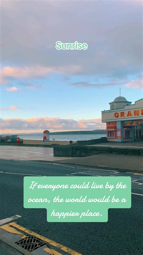 Early morning walk with the sunrise over the ocean @The Grand Pier #ocean #sea #sunrise #happy #westonsupermare #grandpier #sun #sky #foryoupage #fyp #fy