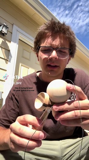 Mastering 30 Yank Spikes in Kendama - Day 2 Challenge