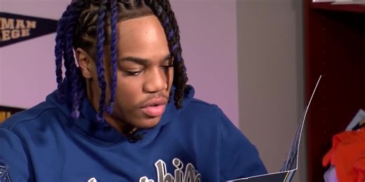 Teens read poems for ‘My Memphis Poetry Challenge’
