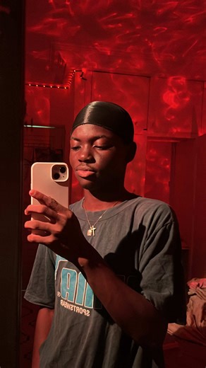 T’es pas la même sur insta 💀#fyp #225🇨🇮 #vegedream