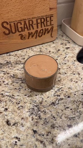 Almost hard to believe this delicious protein chocolate mousse is made with cottage cheese and it’s instantly thick! https://www.sugarfreemom.com/recipes/sugar-free-keto-cottage-cheese-chocolate-mousse/ | SugarFreeMom.com