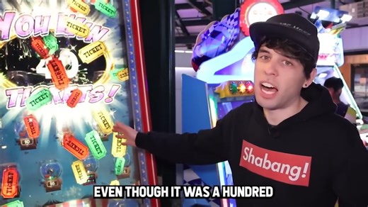 I have 1 hour to win ALL the food prizes at the arcade! | Arcade Matt