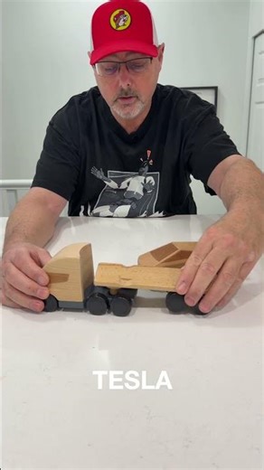 Tesla Semi + Cybertruck Wooden Playset - The Coolest Toy of 2025 🔥