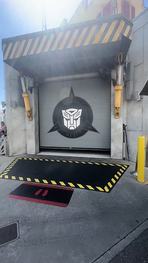 Transformers Experience with Bumblebee and Optimus Prime